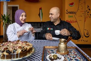Izz’s Garden Cafe